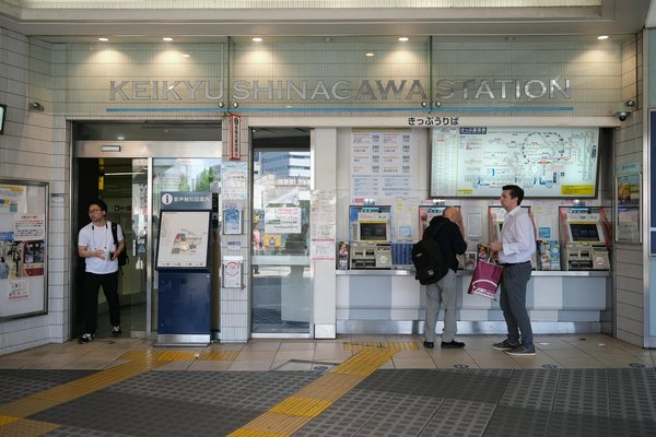 Explore les majestueuses calanques de l'esterel en images